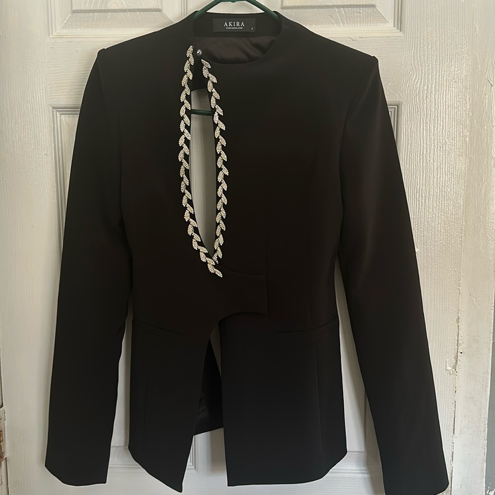 Backless blazer
